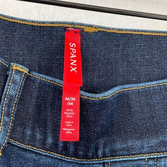 Spanx Indigo Denim Pull On Mid-Rise Bootcut Jeans Medium Wash Size Petite Medium - Picture 3 of 8